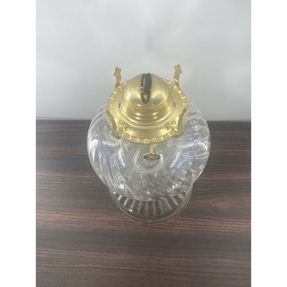 Vintage Lamplight Farms Austria Ribbed Clear Glass Pedestal Oil Lamp Base 11" - Picture 10 of 11